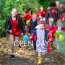 Castle Court School logo